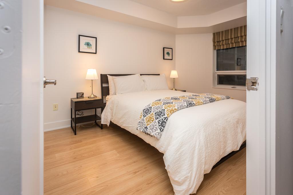 Red Maple Suites - Blue Jays Way Toronto Camera foto