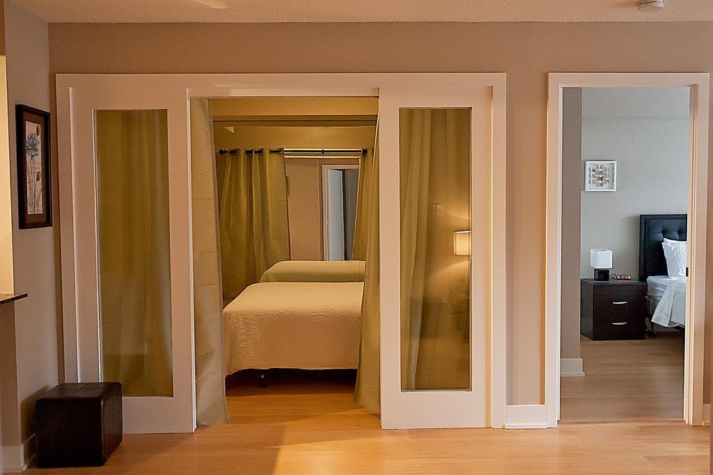 Red Maple Suites - Blue Jays Way Toronto Esterno foto