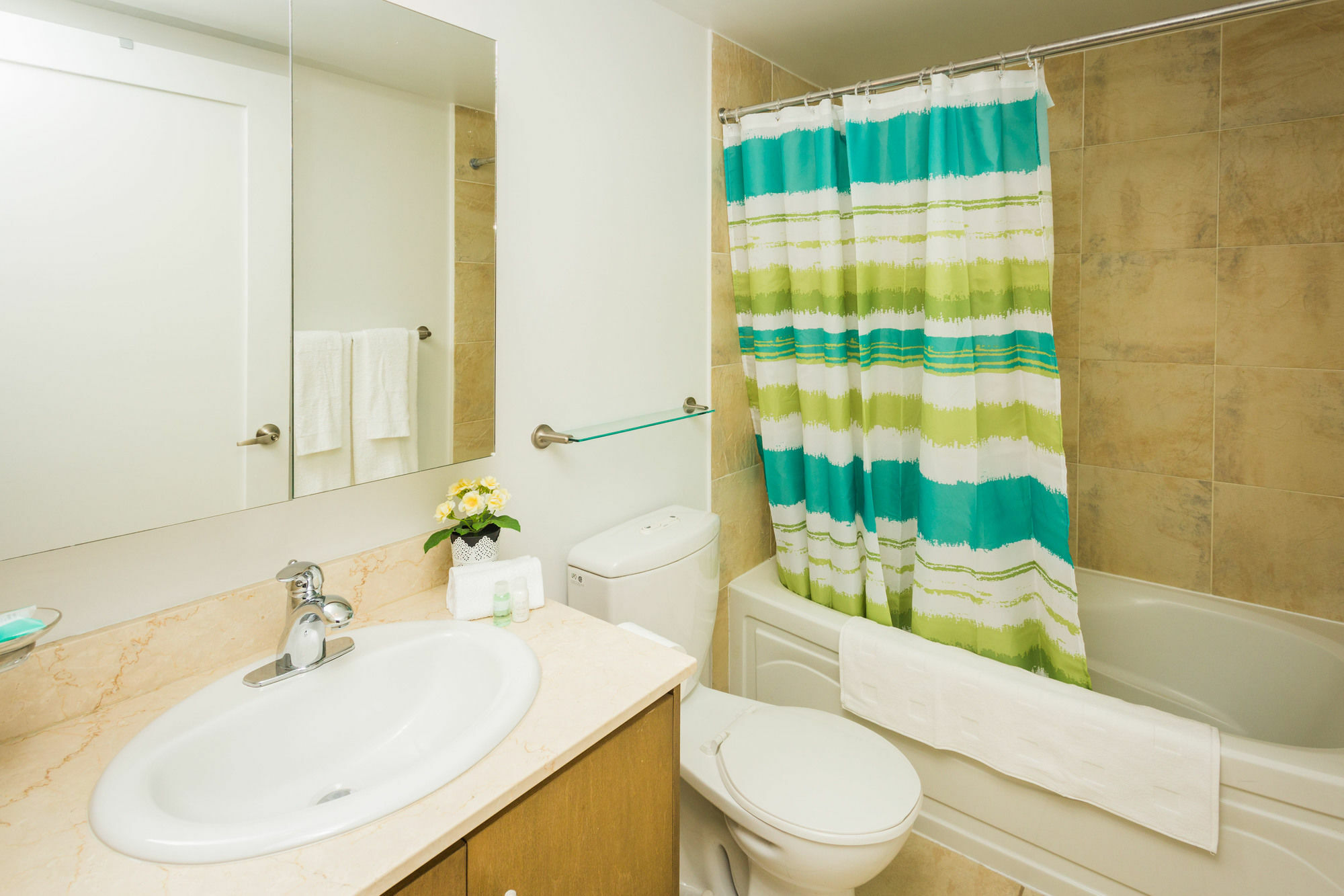 Red Maple Suites - Blue Jays Way Toronto Esterno foto