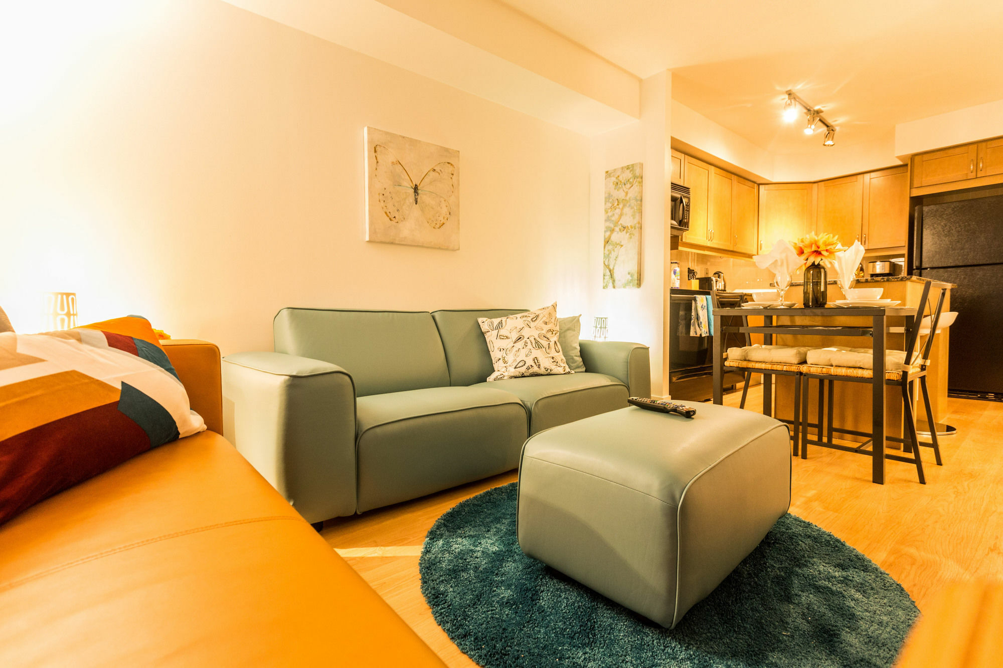 Red Maple Suites - Blue Jays Way Toronto Esterno foto