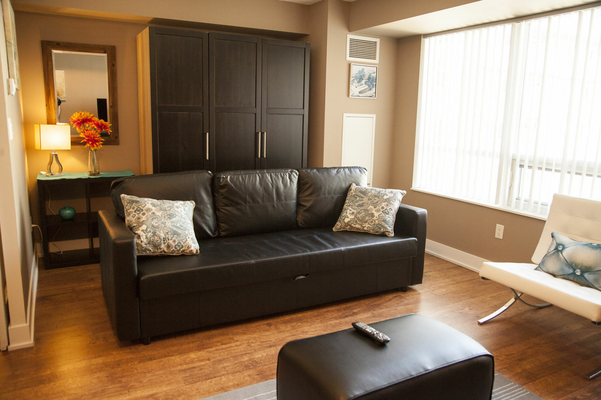 Red Maple Suites - Blue Jays Way Toronto Esterno foto