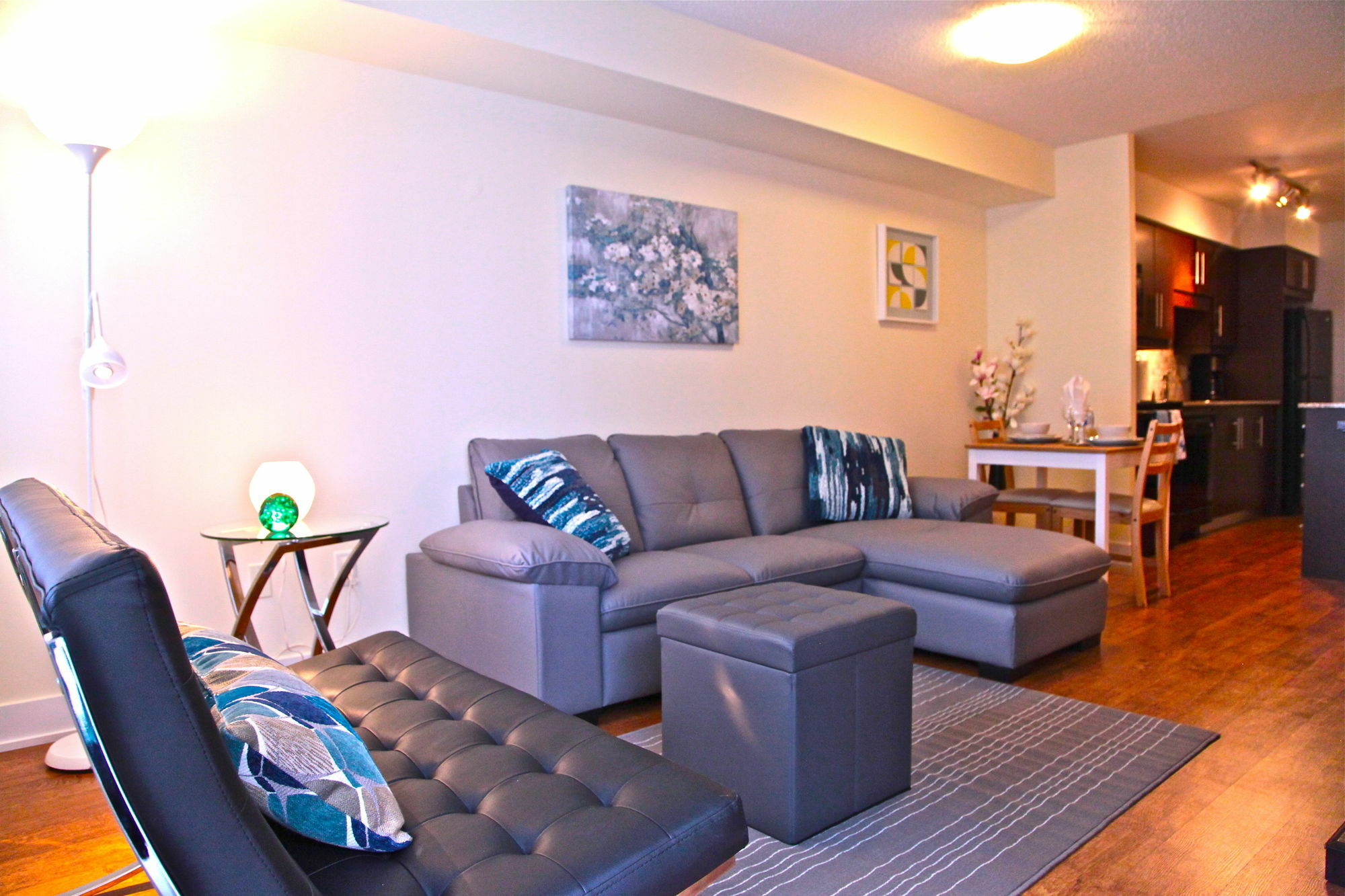 Red Maple Suites - Blue Jays Way Toronto Esterno foto