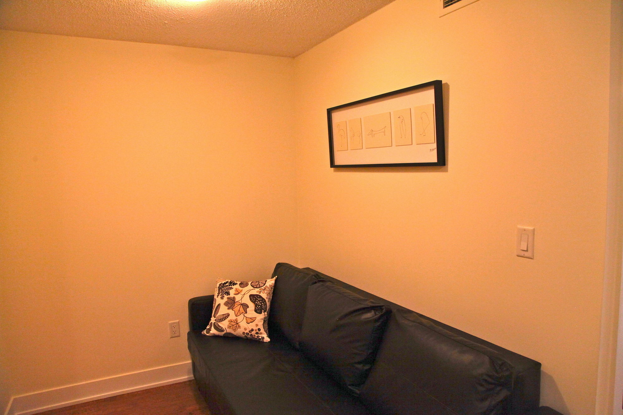 Red Maple Suites - Blue Jays Way Toronto Esterno foto