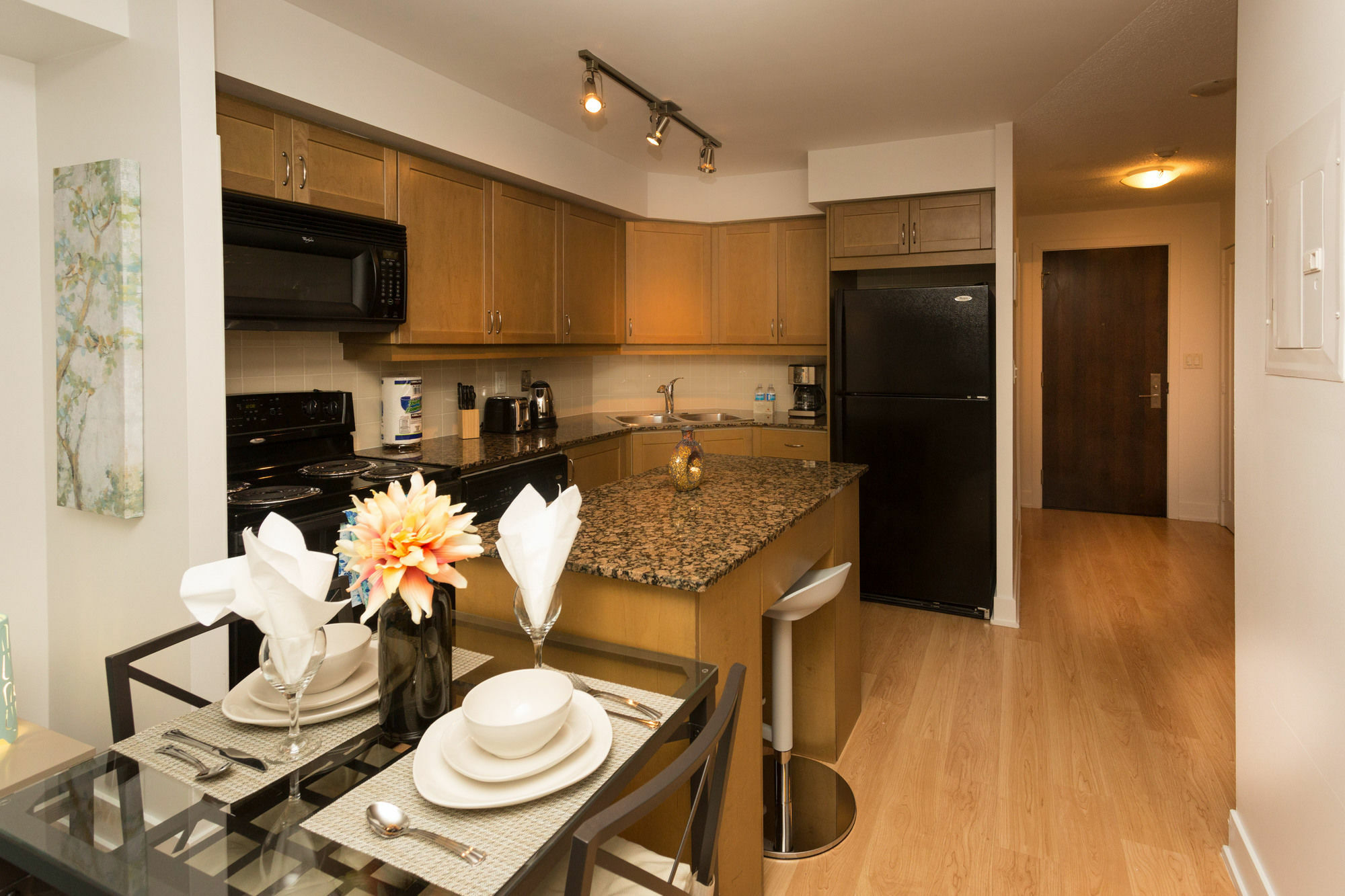 Red Maple Suites - Blue Jays Way Toronto Esterno foto